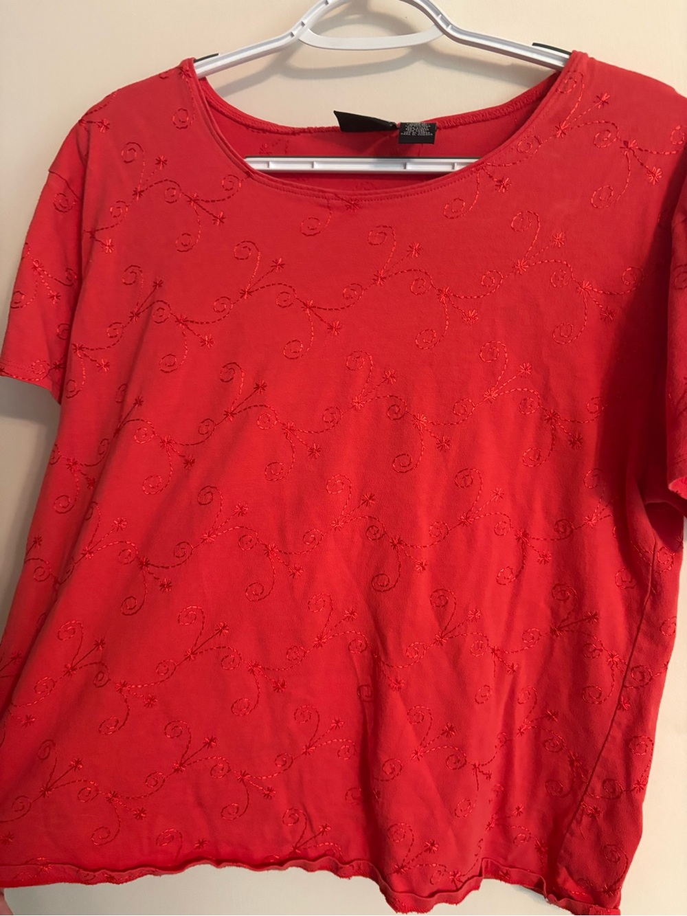 Bobbie Brooks Red Short-Sleeve Embroidered Tee